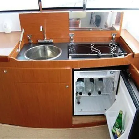 Antares 12 Luxury Yacht Hotel na wodzie Neos Marmaras